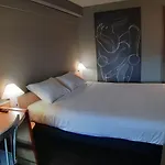 Ibis Centre - La Cite Hotel