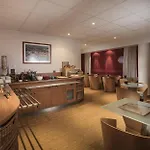 Ibis Centre - La Cite 3*