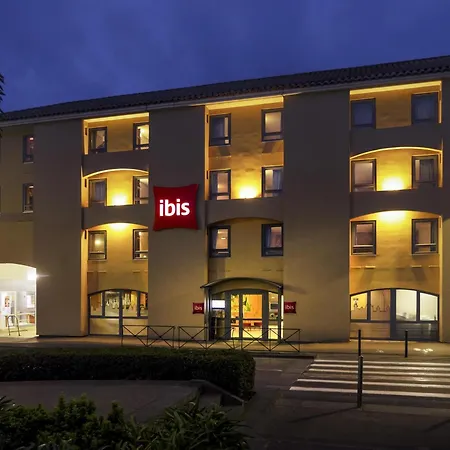 Ibis Centre - La Cite Отель Каркассон