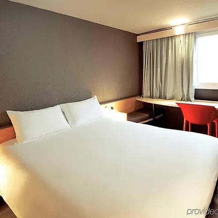Szálloda Ibis Centre - La Cite Carcassone