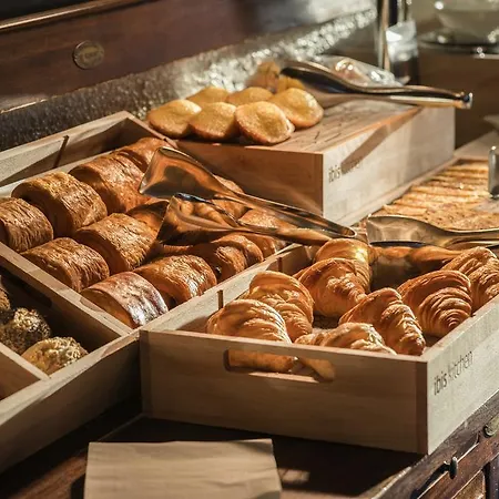 Hotel Ibis Centre - La Cite