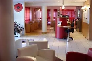 Ibis Centre - La Cite Отель 3*