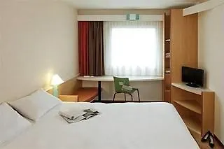 Ibis Centre - La Cite Отель