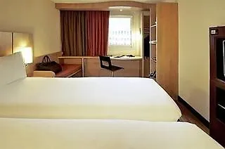 Отель Ibis Centre - La Cite Каркассон
