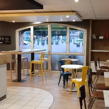 Ibis Centre - La Cite 3*