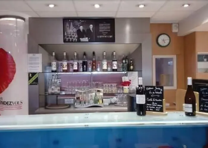 Ibis Centre - La Cite 3* 카르카손