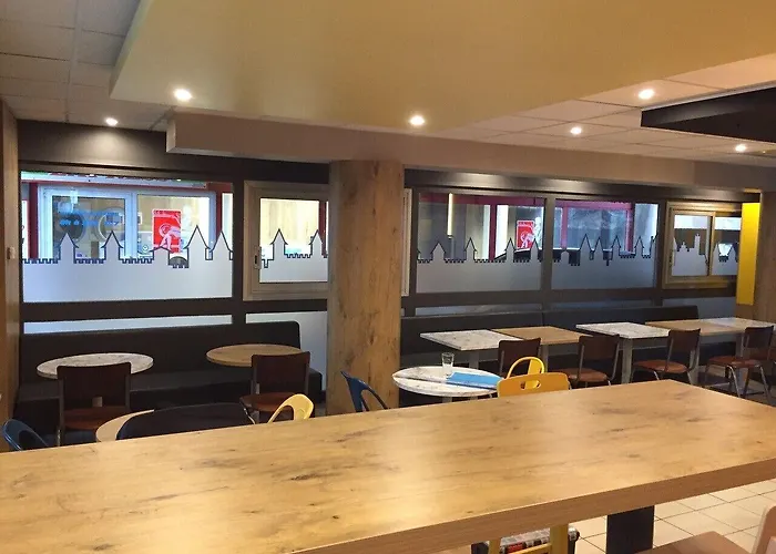 호텔 Ibis Centre - La Cite 3*