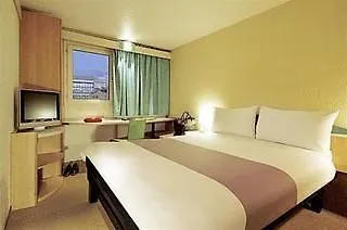 Отель Ibis Centre - La Cite Каркассон