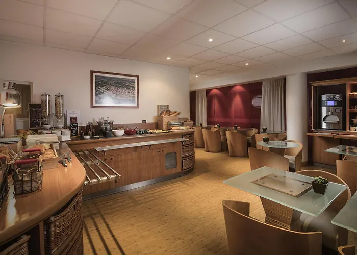 Ibis Centre - La Cite 3*